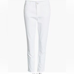 Wit & Wisdom 14p White Pants. Crop or ankle.